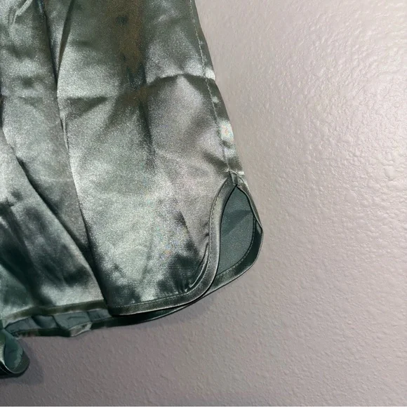 Satin Tank Top and Shorts PJ Set in NWT Light Green - Picture 6 of 10